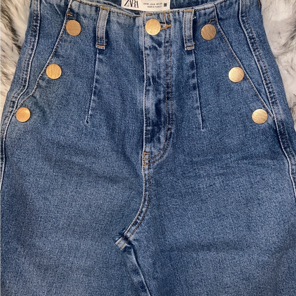 Zara Women's Blue High-Waisted Jeans